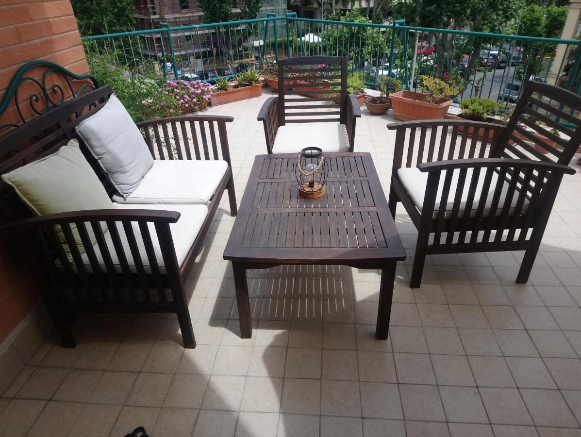 Ostia Bed And Beach Ngoại thất bức ảnh