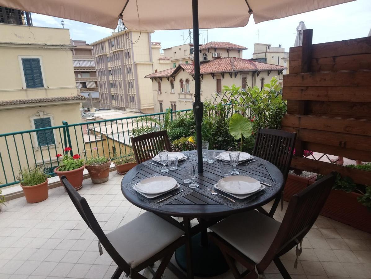 Ostia Bed And Beach Ngoại thất bức ảnh