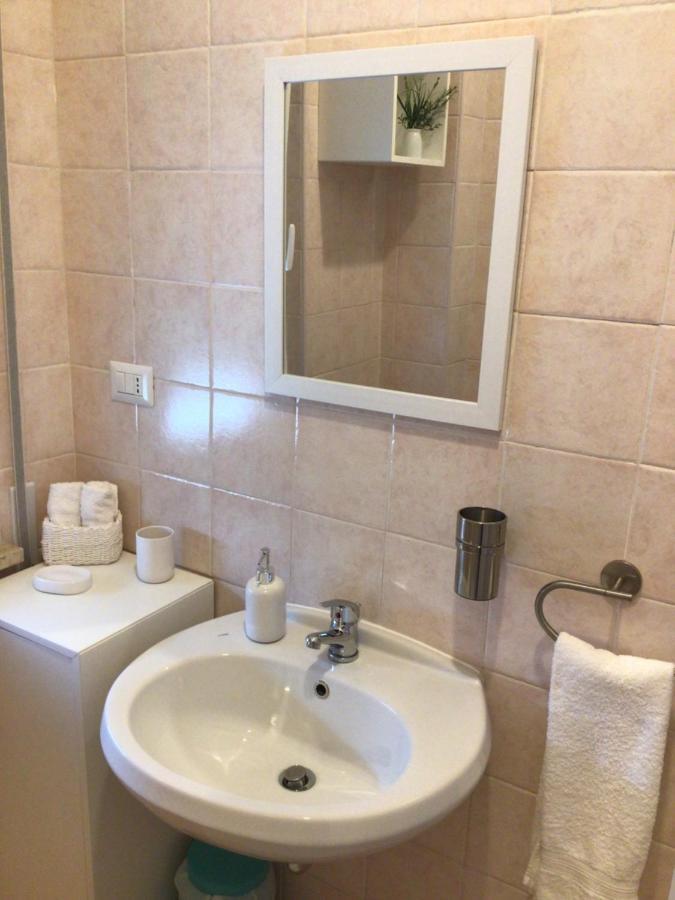 Ostia Bed And Beach Ngoại thất bức ảnh